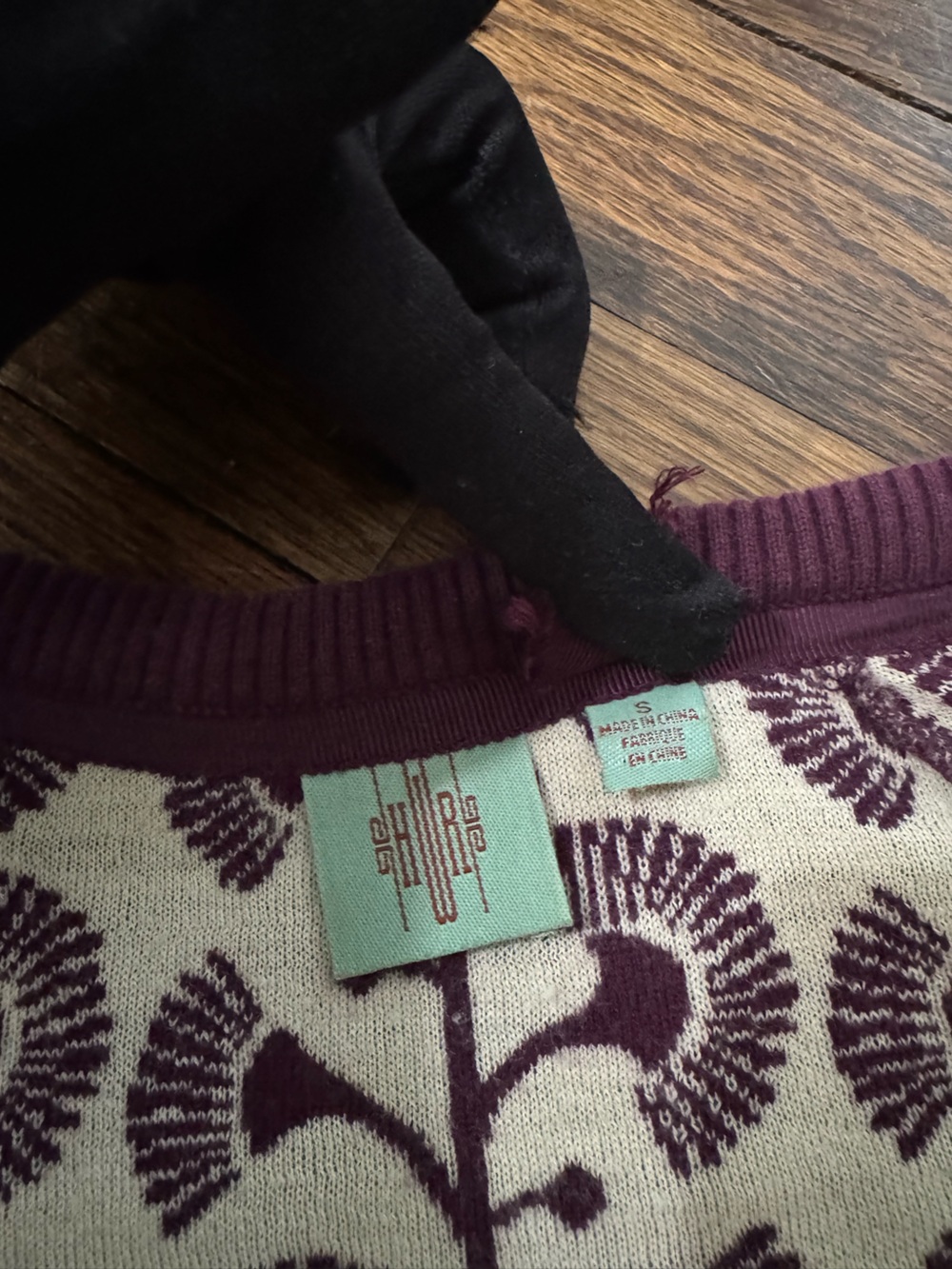 Anthropologie Purple and Cream Patterned Knit Cardigan - Picture 7 of 15